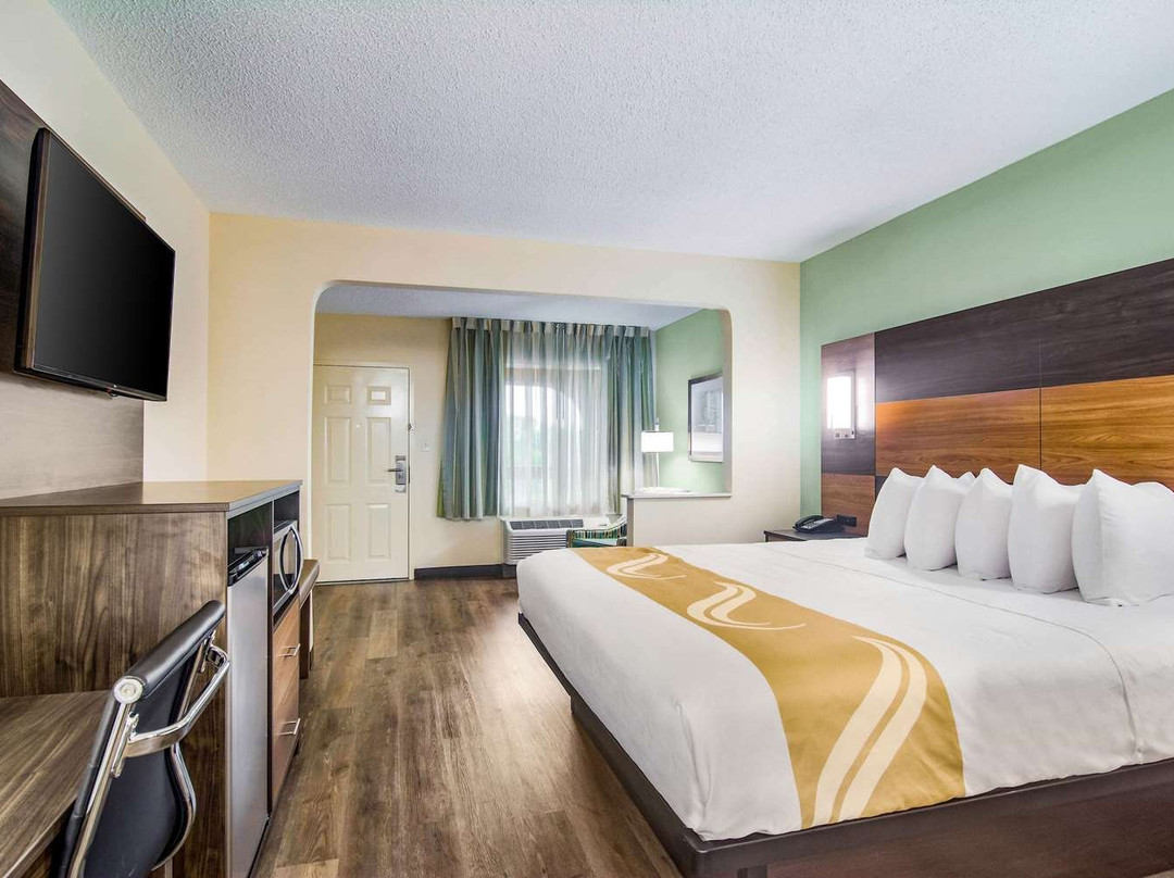 Quality Inn & Suites主图