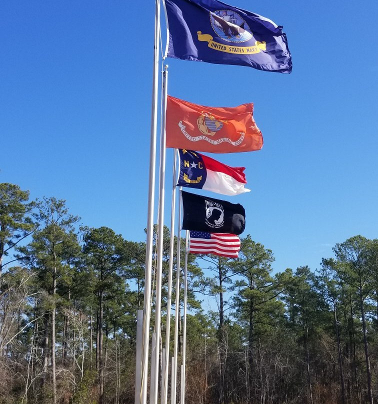 Veterans Memorial Jacksonville NC景点图片