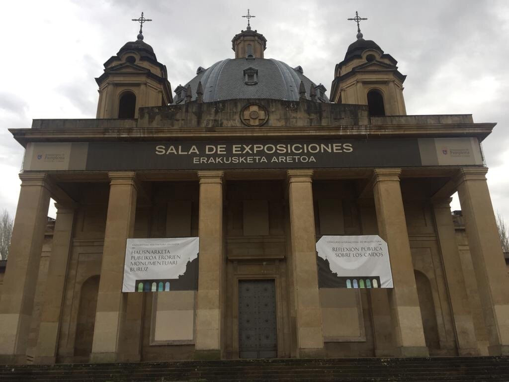 Monumento a los Caidos-潘普洛纳必去景点