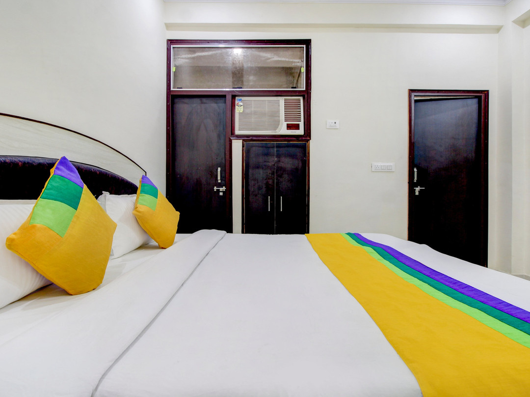 Treebo Trip Divine City主图