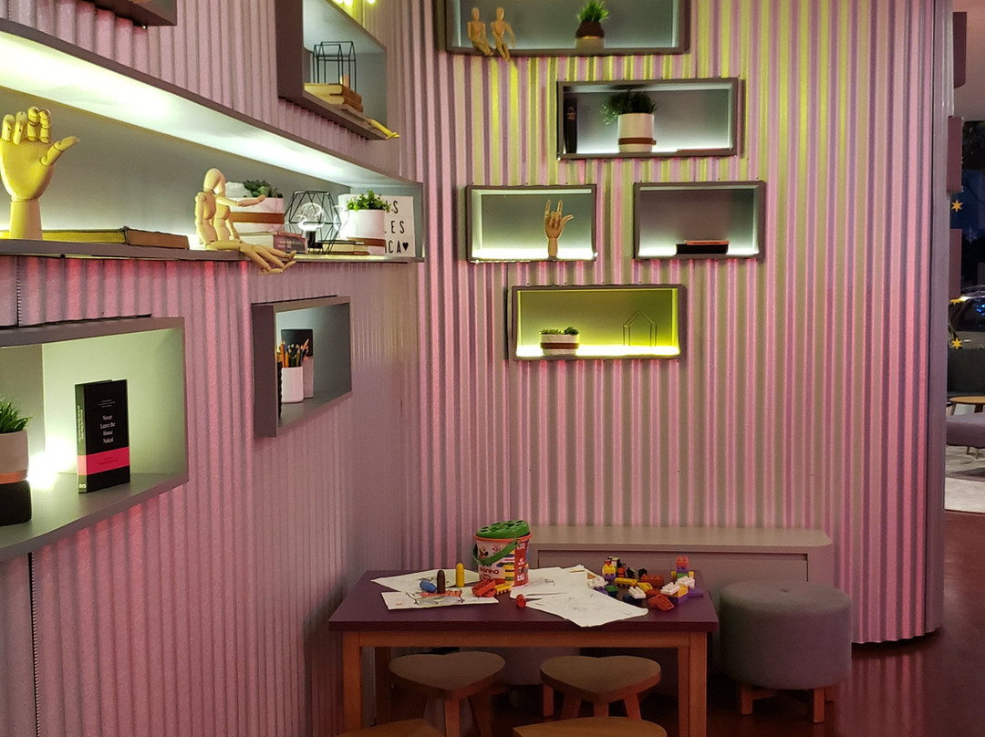 宜必思尚品弗朗卡酒店主图