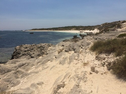 Rocky Bay-罗特尼斯岛必去景点