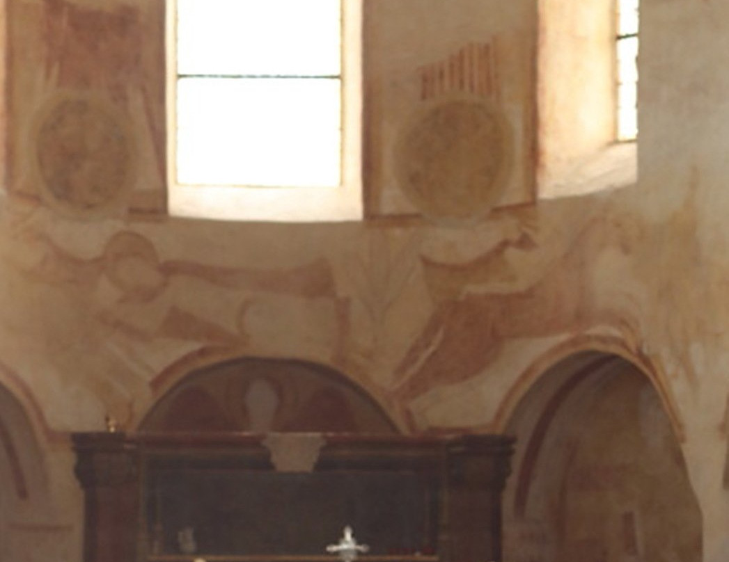 L'église Saint Hippolyte-Combertault必去景点