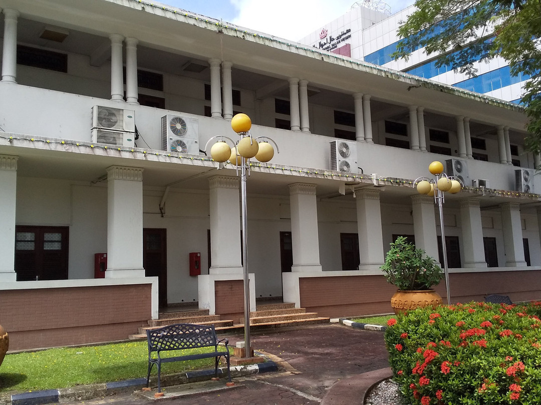 Madrasah Building-斯里巴加湾必去景点