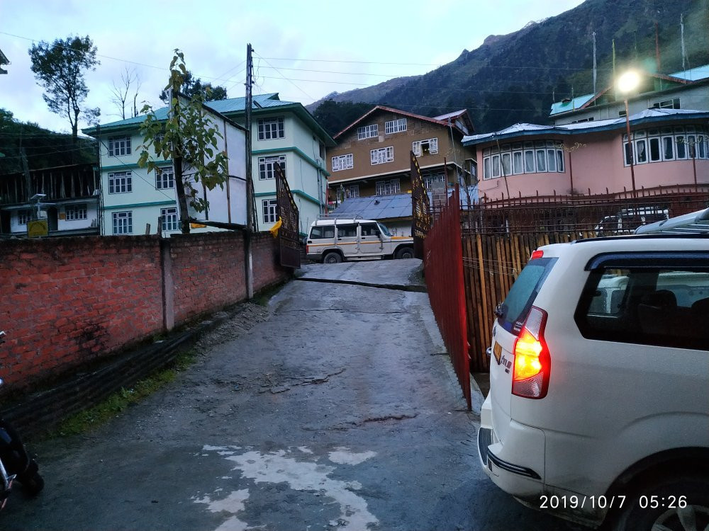 Lachen Paradise主图