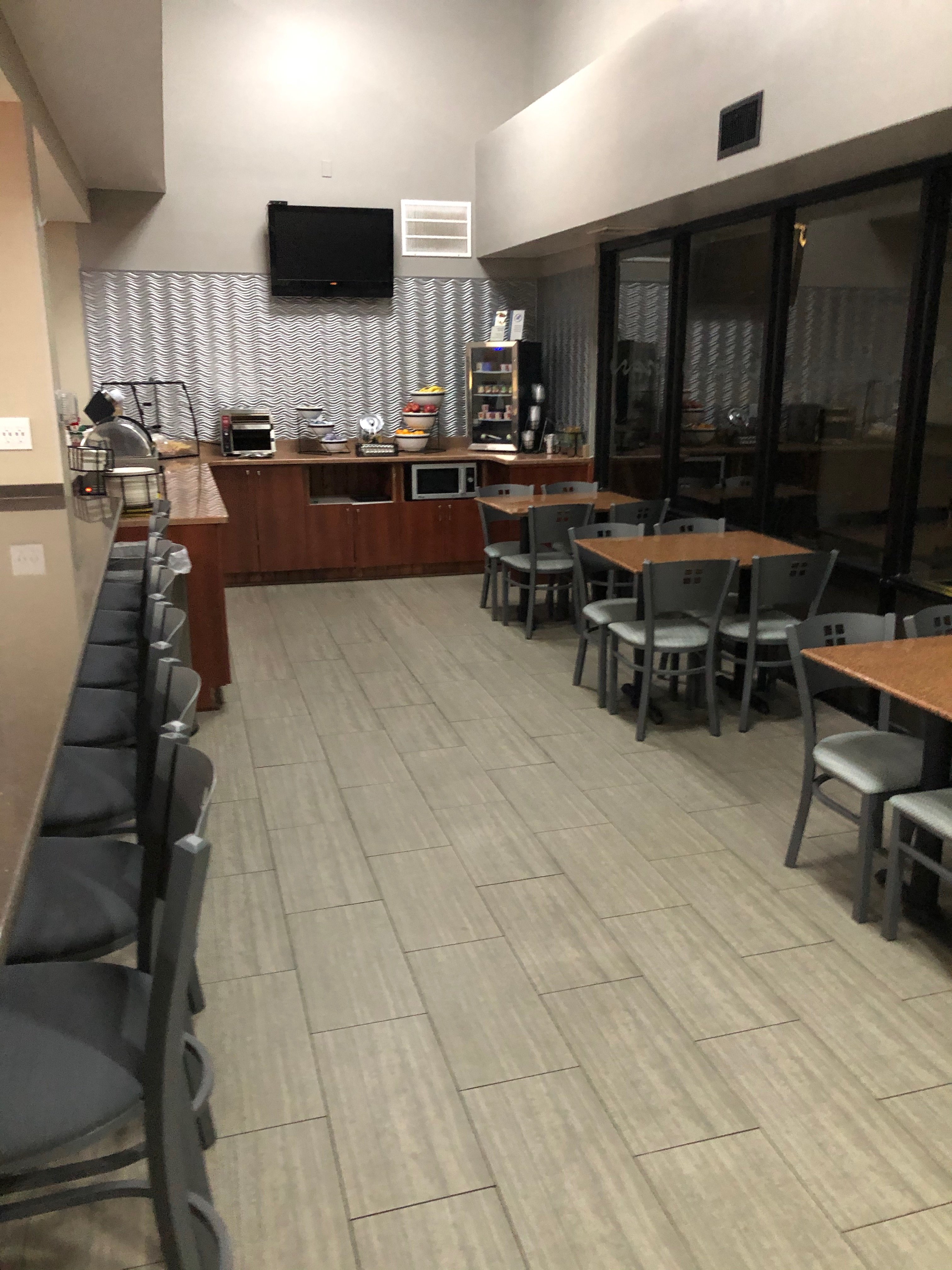 Best Western Dunkirk & Fredonia Inn-餐饮