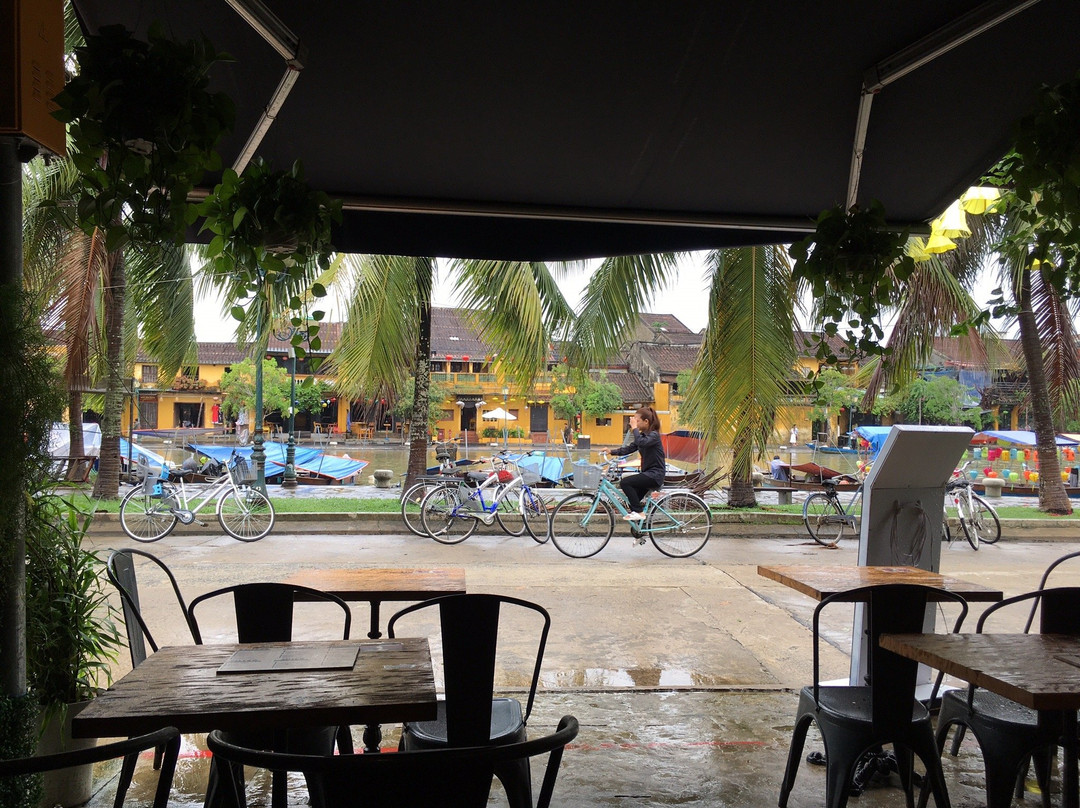 奠边餐馆和美食-FeFe Coffee