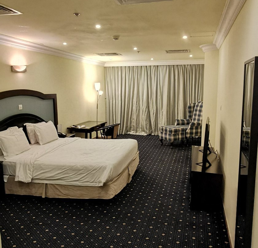 Howard Johnson by Wyndham Dammam主图