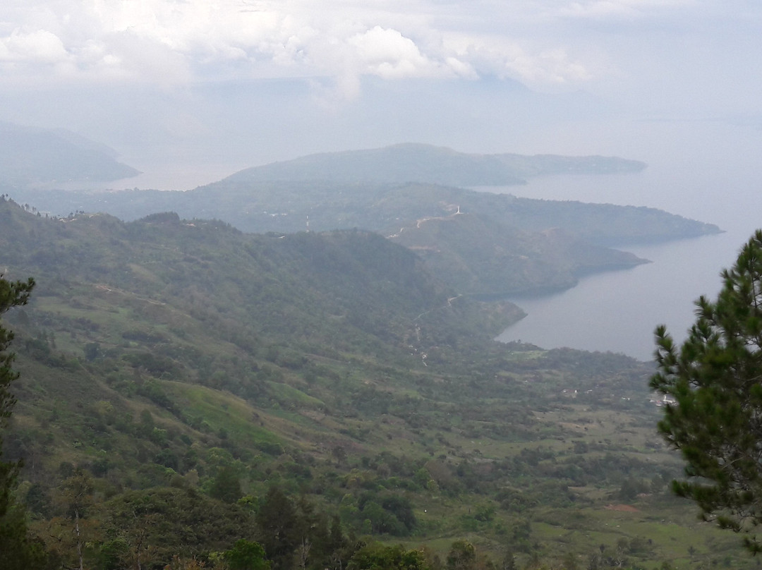 Huta Ginjang View Point-Sitanggor必去景点