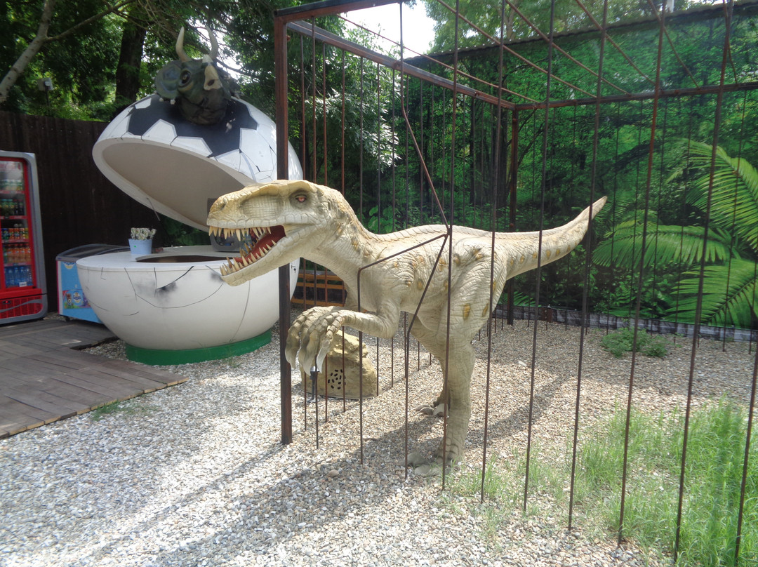 Dinopark景点图片