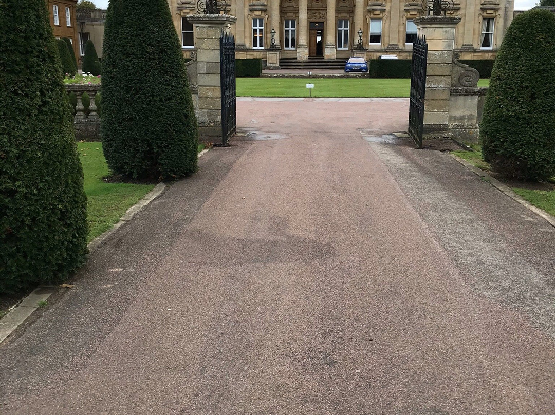 Heythrop Park Resort Golf-奇平诺顿必去景点