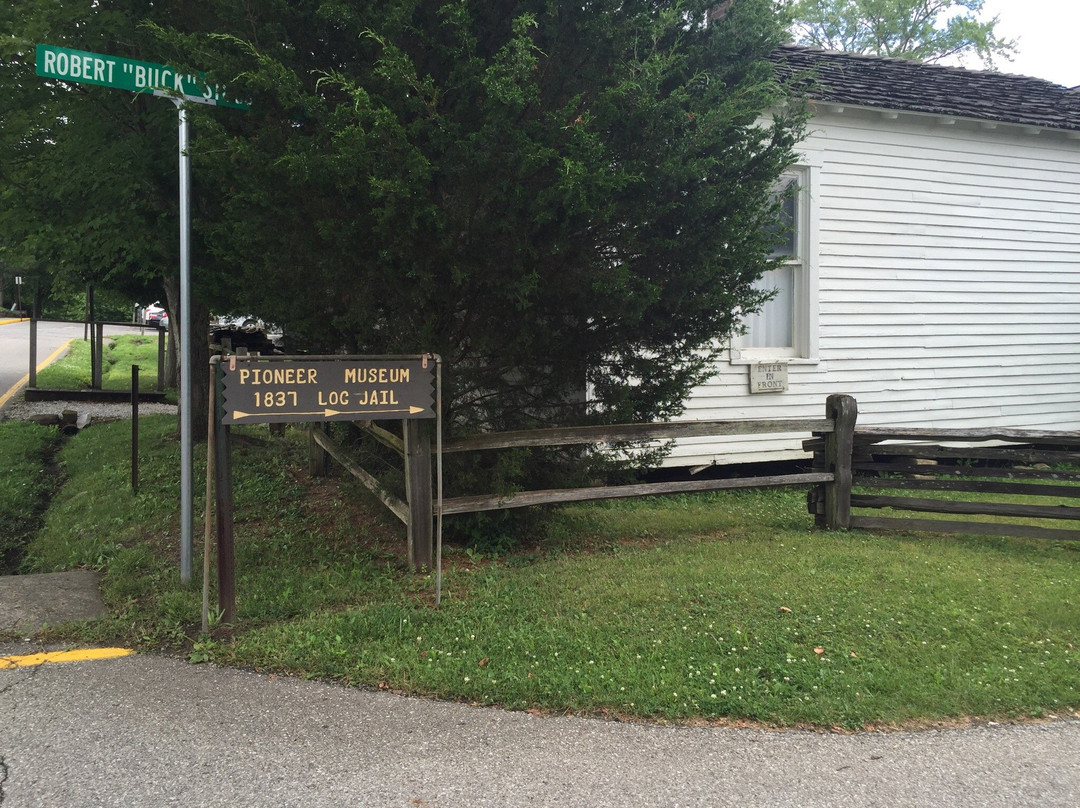 Brown County Pioneer Museum and Old Log Jail景点图片