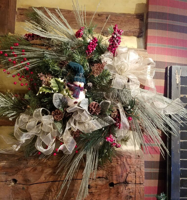 E. Pearls Antiques & Gardens