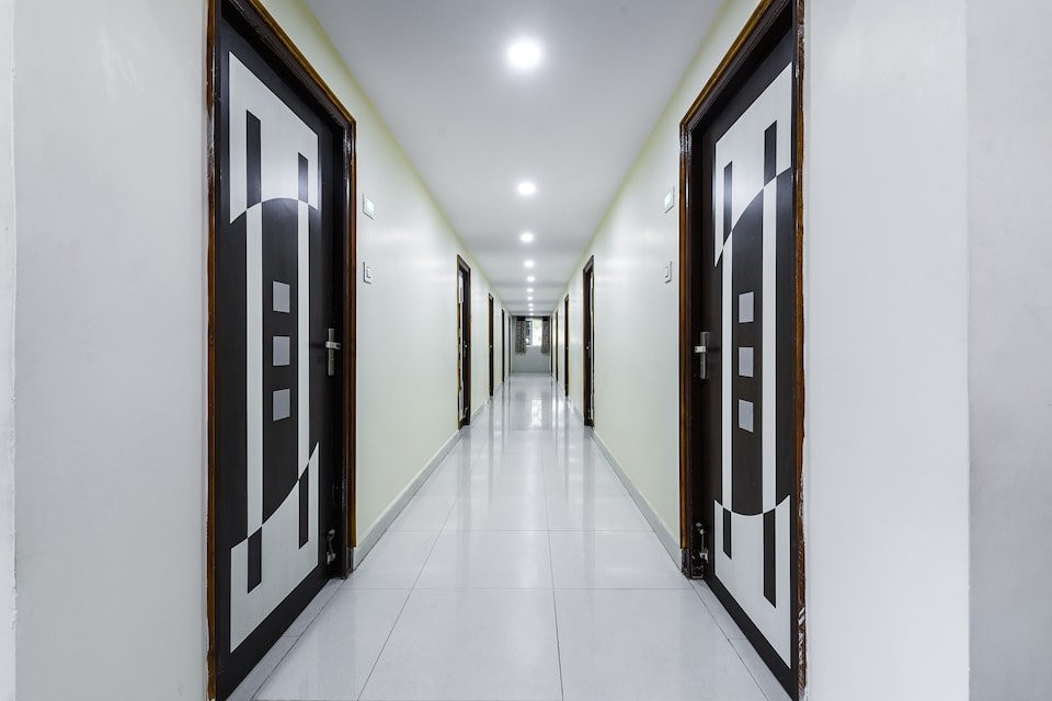 OYO 27635 Hotel Haripriya主图