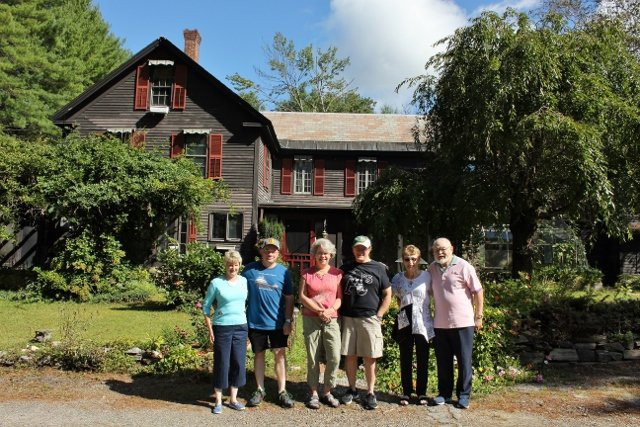 The Tartan Fox at the Meadmere主图