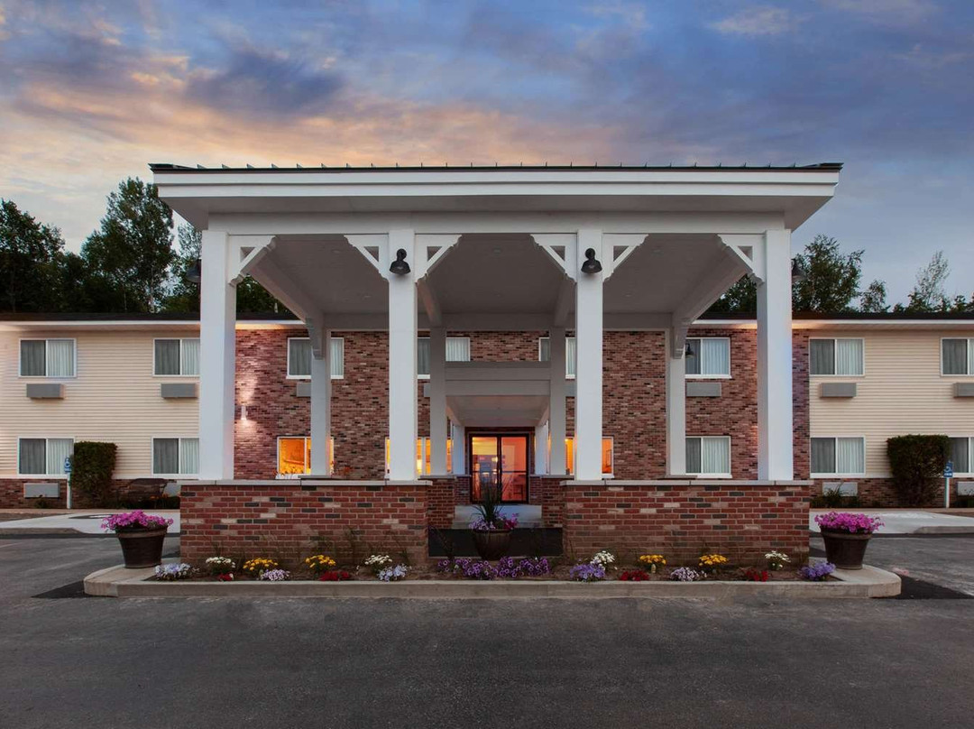AmericInn by Wyndham Petoskey主图
