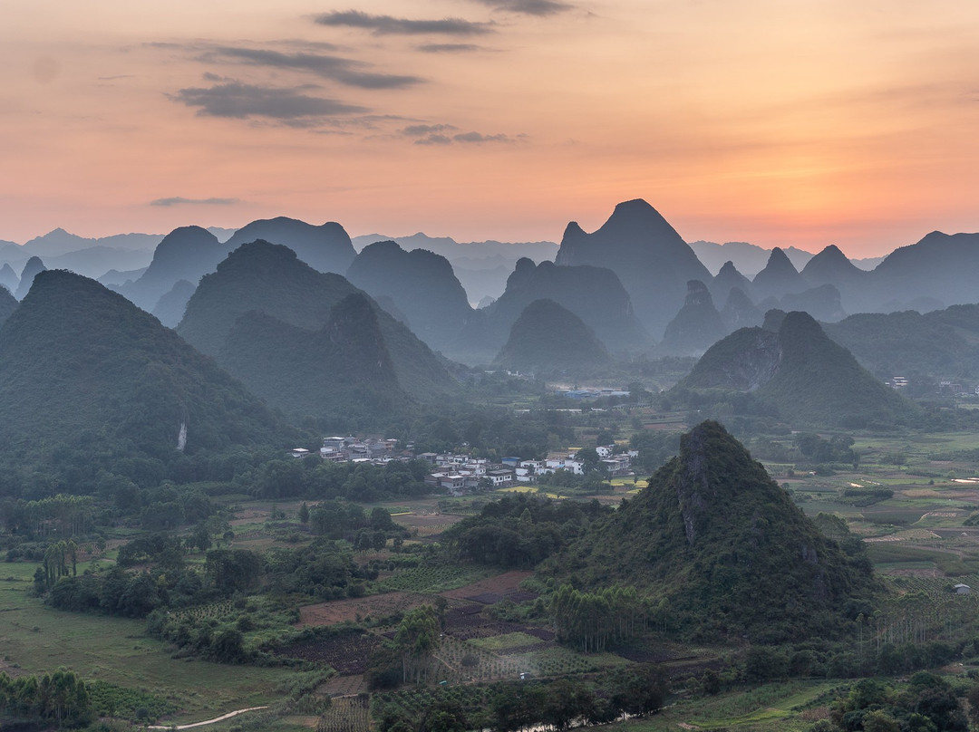 Mercier Zeng Photography Tours景点图片