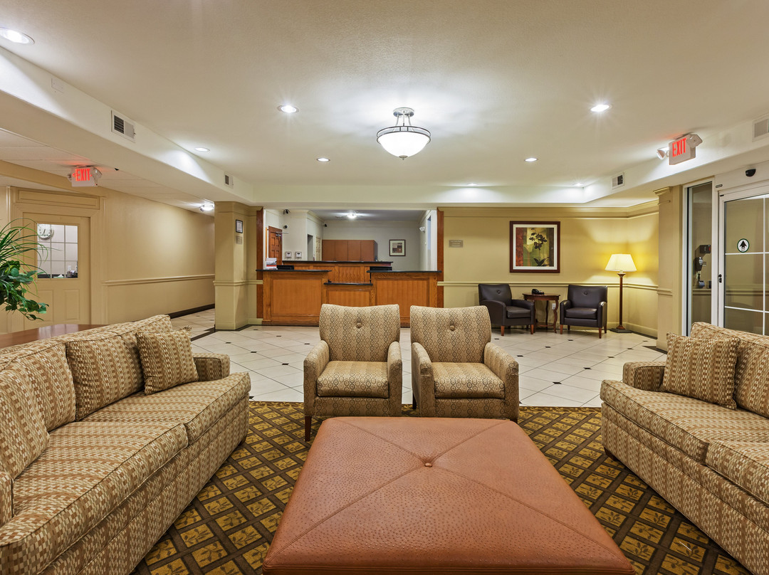 Candlewood Suites Texas City by IHG主图