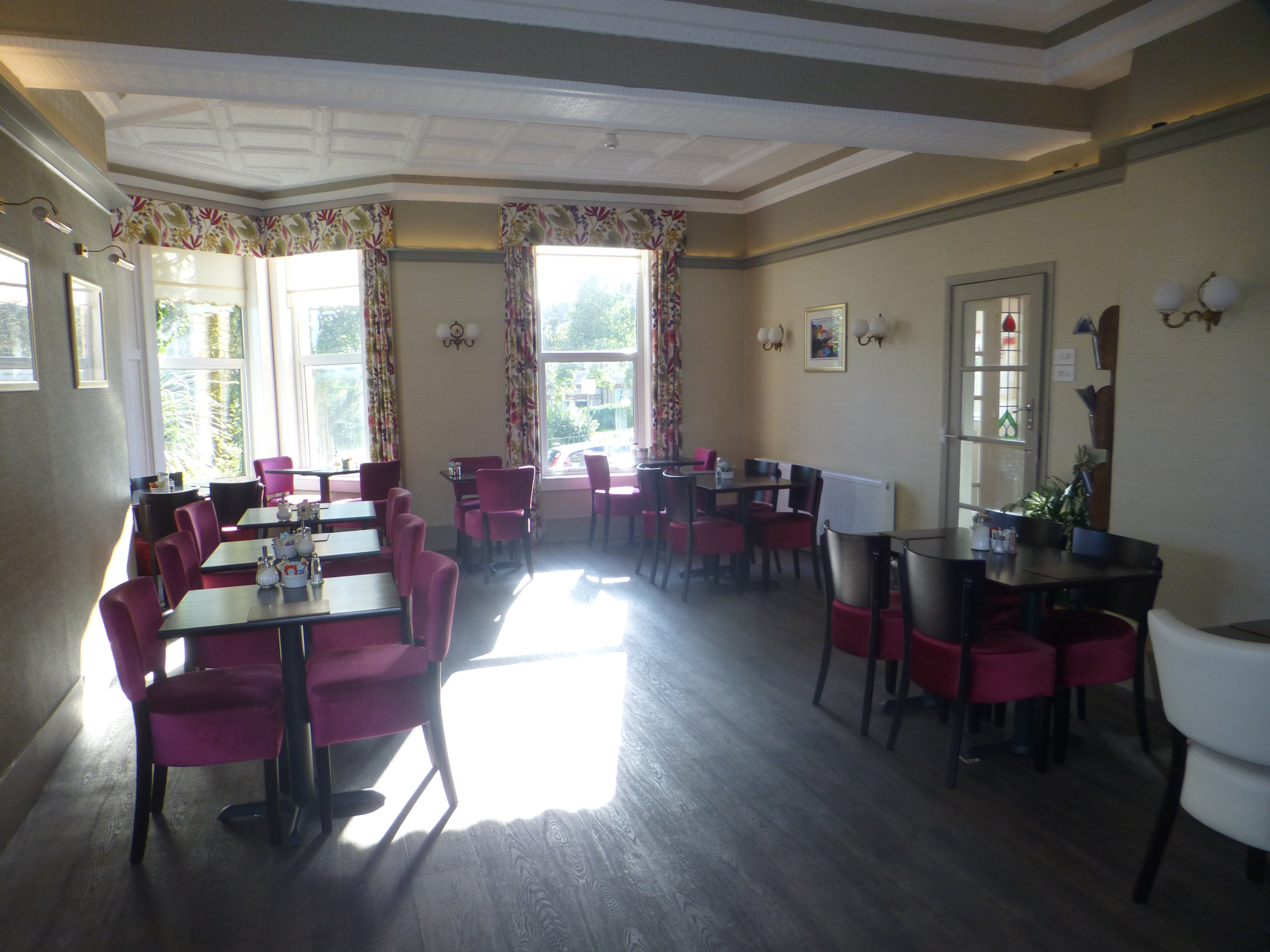 Arrandale House & Apartments-餐饮