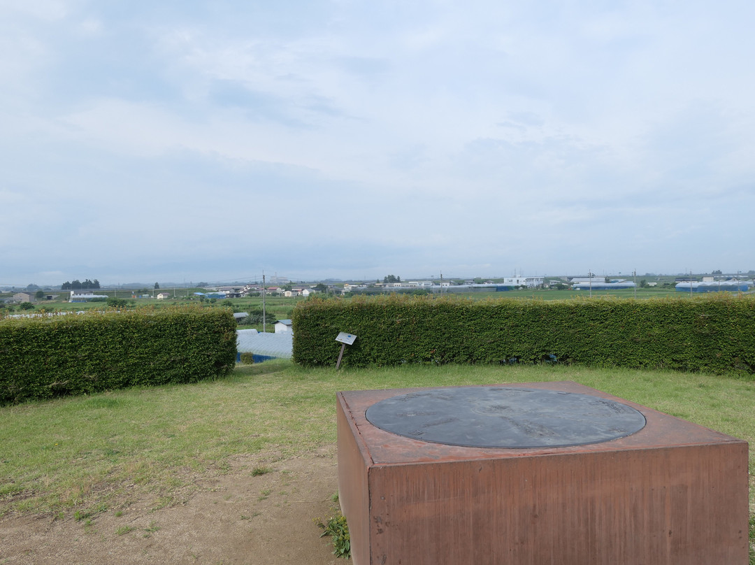 Inarimori Burial Mound-南阳市必去景点