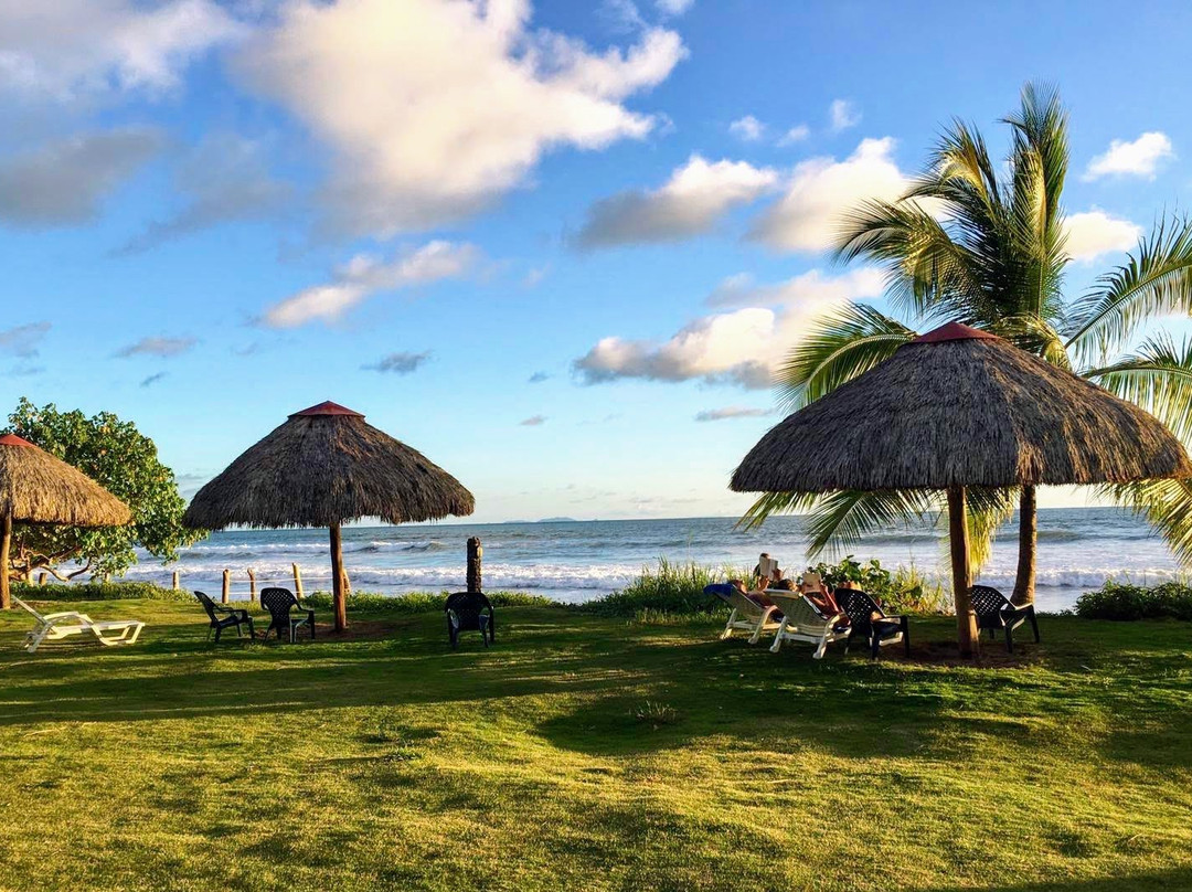 Beach Yoga & Massage Panama景点图片