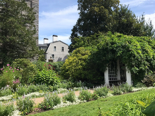 Secrets of Salem Tours-塞勒姆必去景点