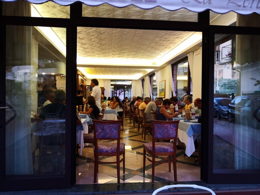 La Perla Hotel主图