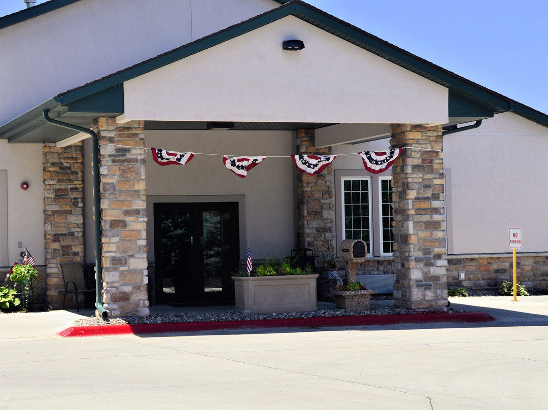Cobblestone Inn & Suites - Denison | Majestic Hills主图
