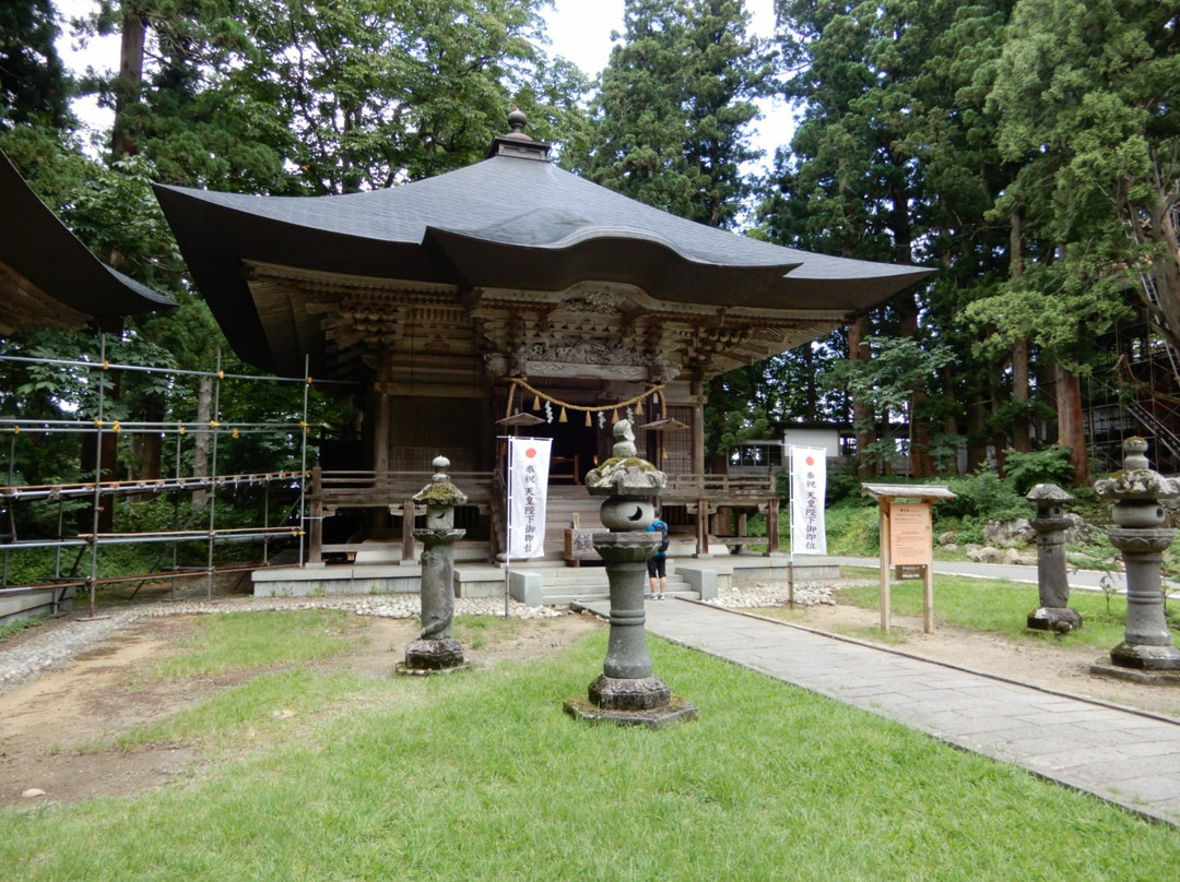 Ideha Shrine景点图片