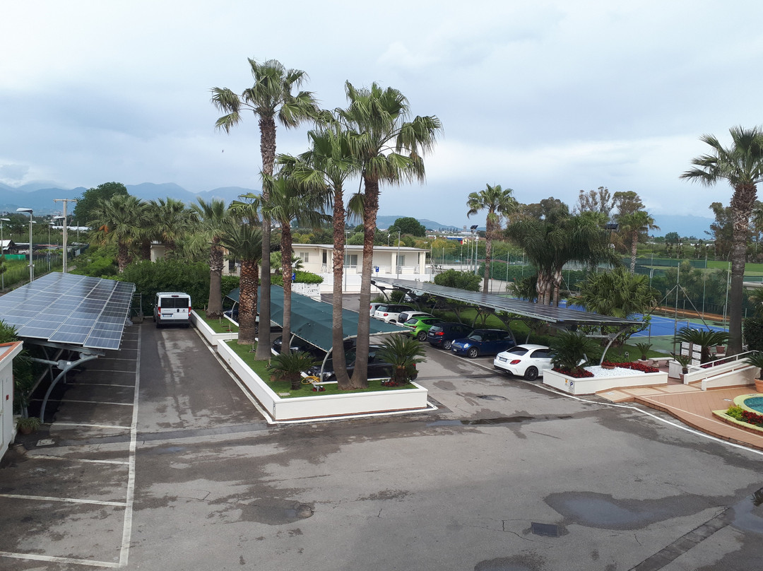 奥林匹科酒店主图