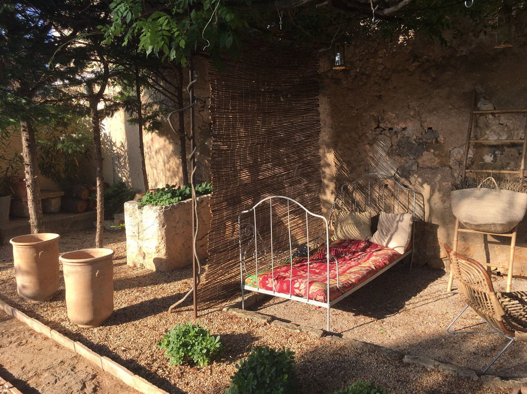 L'Ancien Presbytere主图