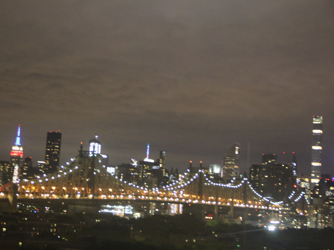 贝斯特韦斯特广场酒店主图