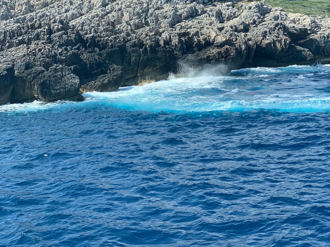 Blue Caves-Korithi必去景点