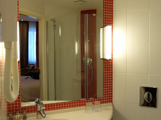 莫斯科中心巴克如斯纳宜必思酒店主图