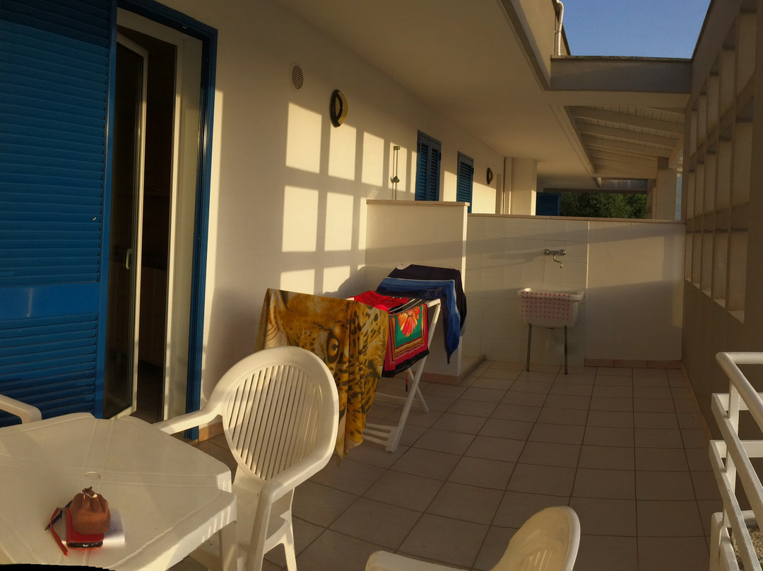 Sairon Village Pool And Beach主图