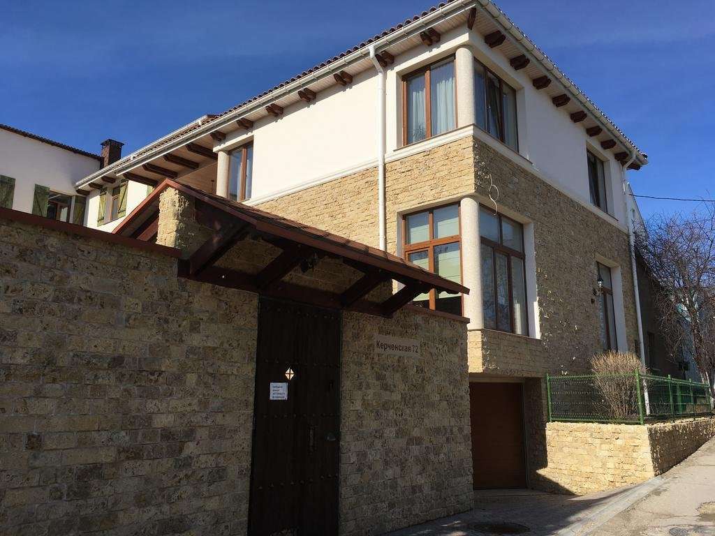 Rahil Guest House