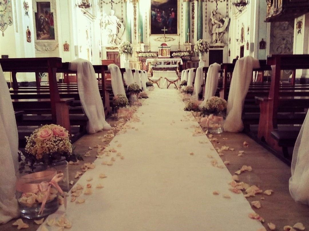 Chiesa di Santa Chiara-基耶蒂必去景点