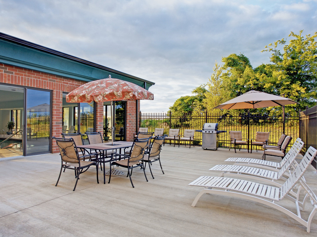 Holiday Inn Express & Suites Dyersburg by IHG主图