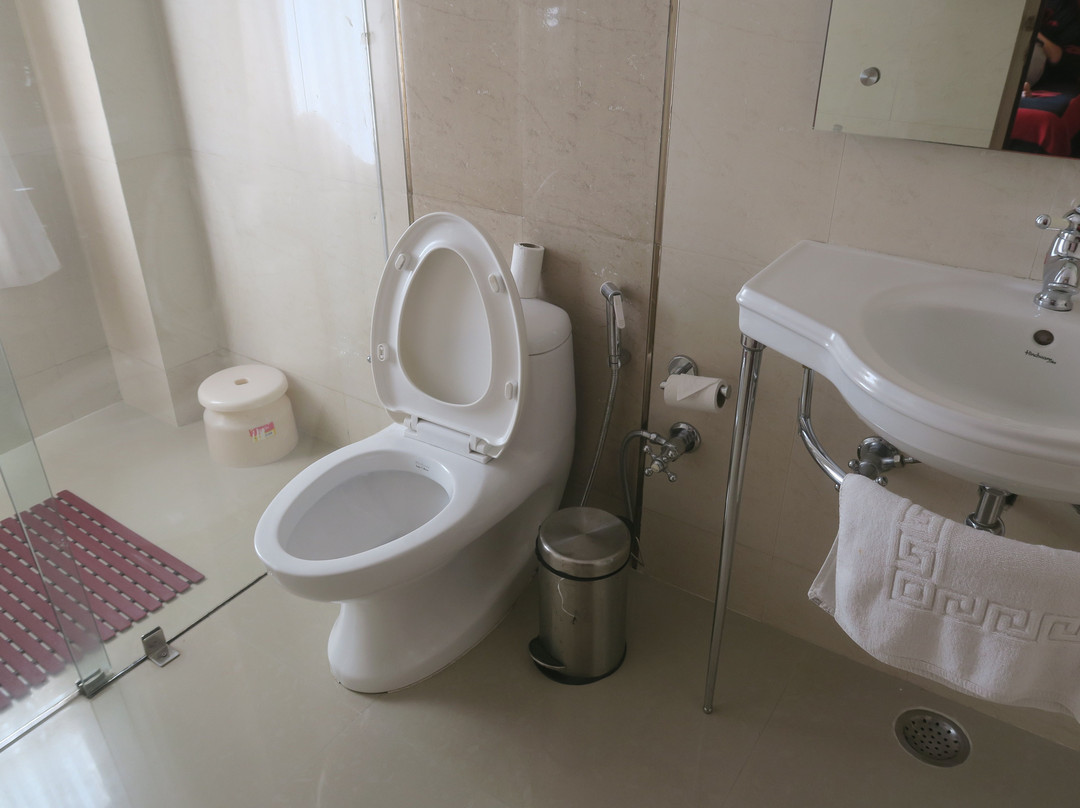 New Serkong House主图