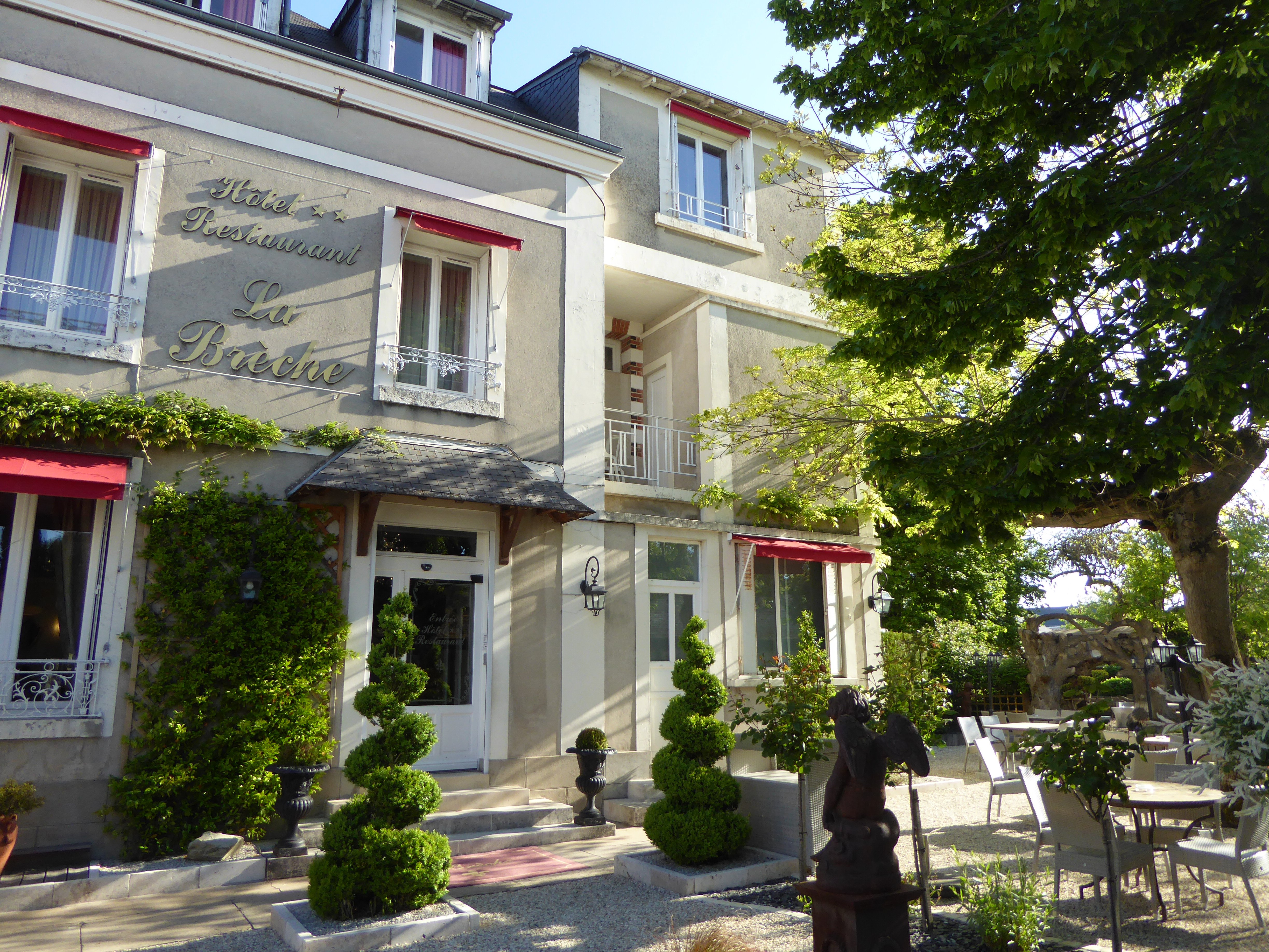 La Brèche Logis Hôtel***-浴室