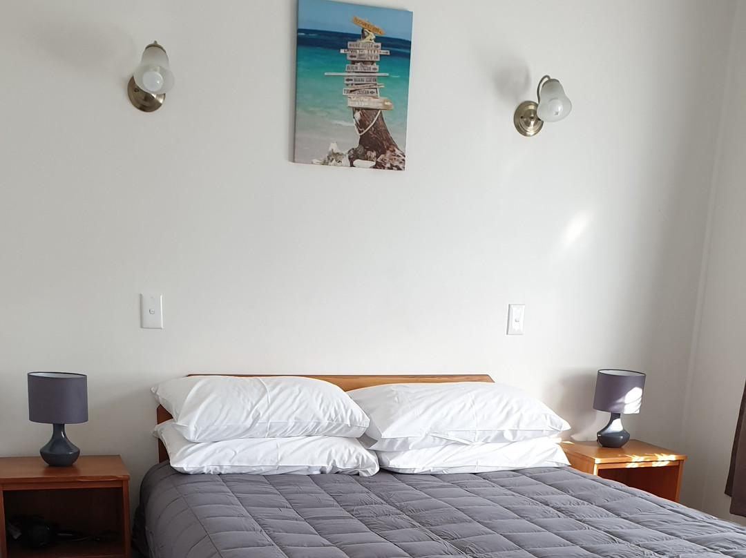 罗素汽车旅馆主图