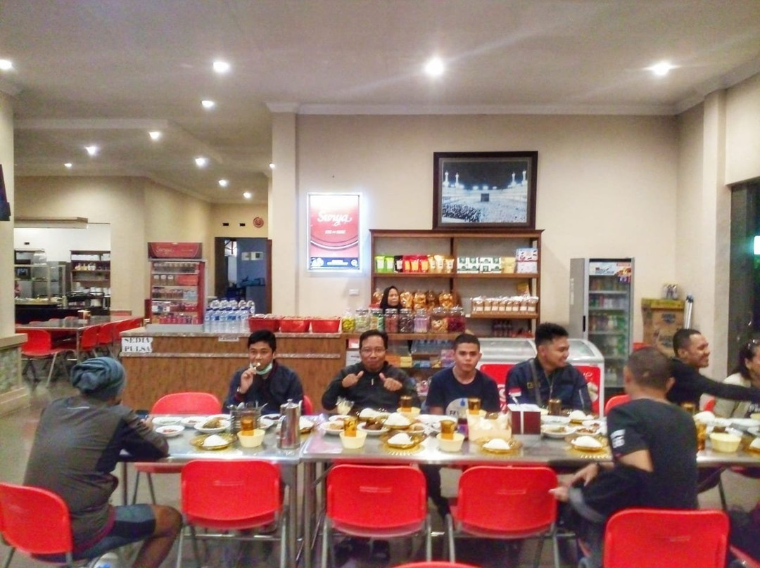 Padang Sidempuan餐馆和美食-RM Siang Malam