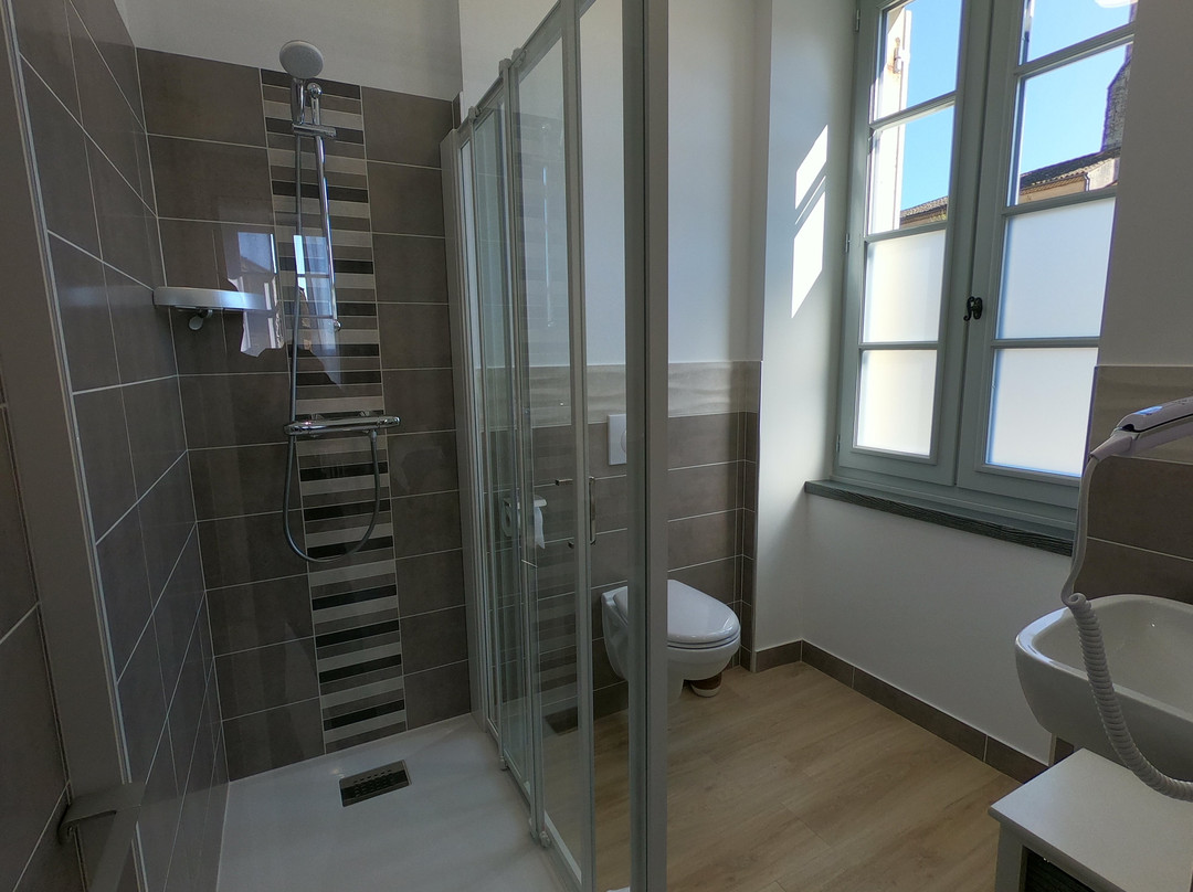 Hôtel-Restaurant Le Home au Père William主图