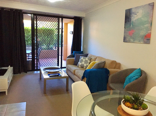 美人鱼海滩公园景观度假村主图