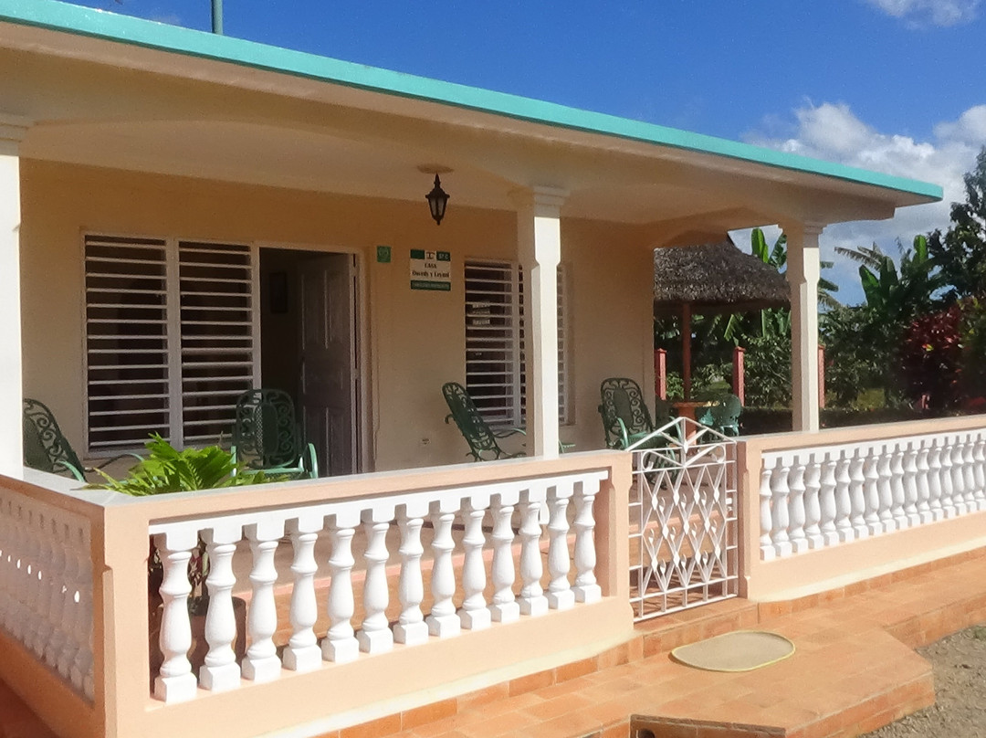 Casa Leyani Y Osvedy