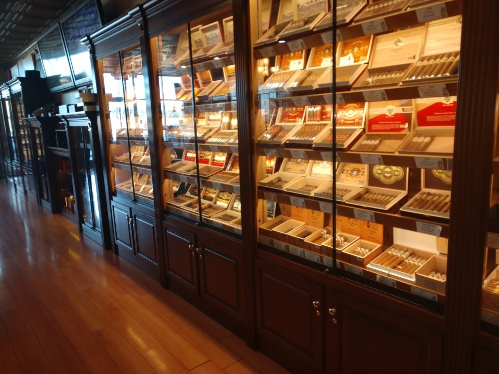 Cigar Realm-Ashland必去景点