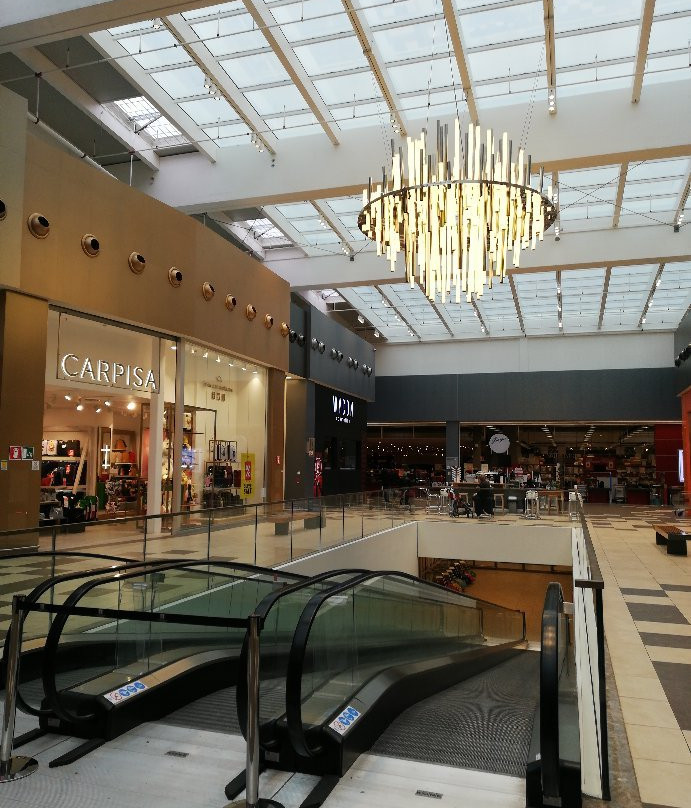 Mondojuve Shopping Village景点图片