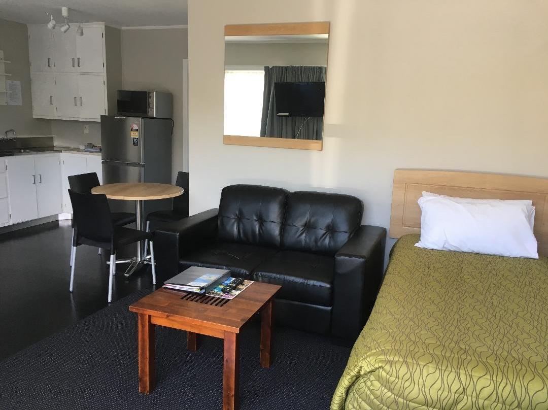 Blue Wave Motel主图