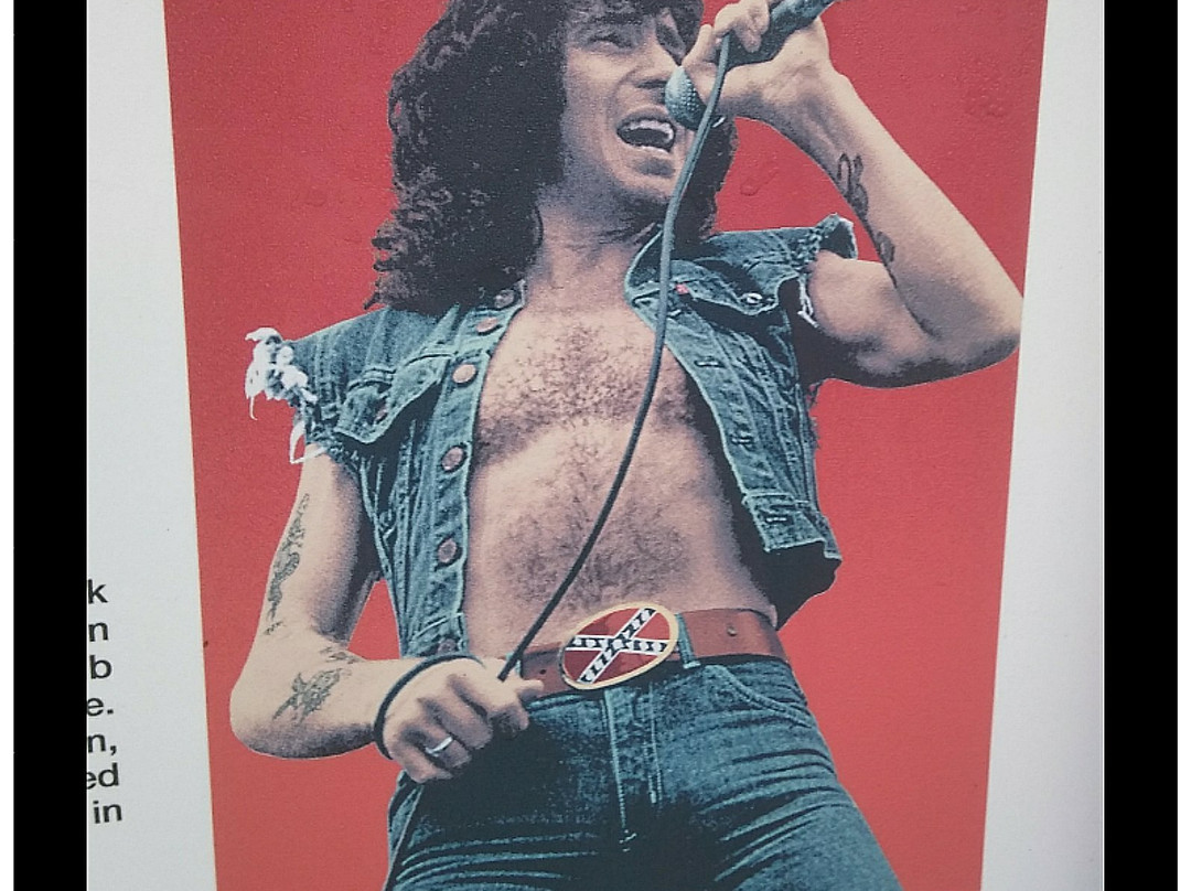 Bon Scott Statue-Kirriemuir必去景点