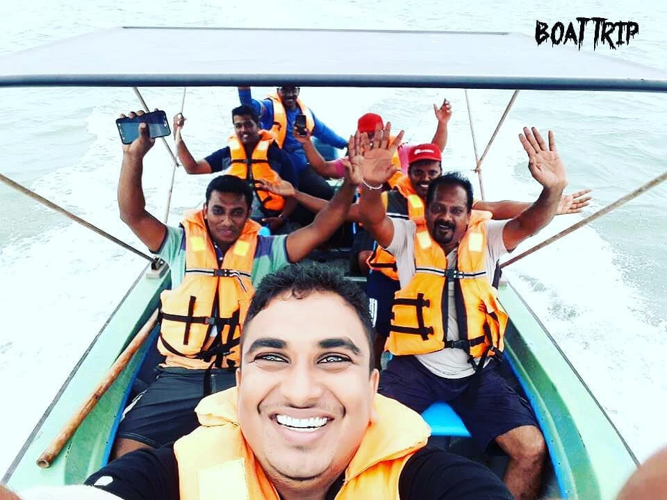 Boat Trip-卡尔皮蒂耶必去景点